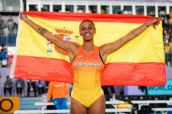 Ana Peleteiro consigue el bronce en triple salto en China
