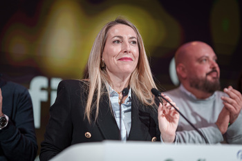 El PP gana sin mayoría absoluta y el PSOE, batacazo histórico