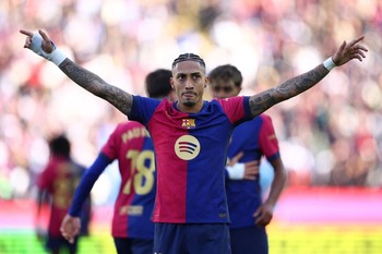 Raphinha culmina la remontada ante el Celta