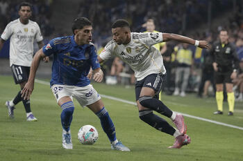 Mbappé marca la diferencia en la vuelta al Tartiere