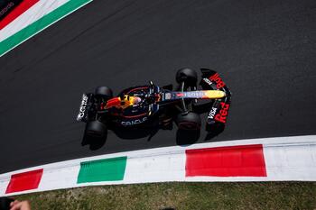 Verstappen vuela con récord en Monza por la 'pole'