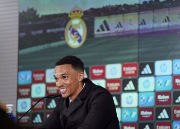 Alexander-Arnold: 