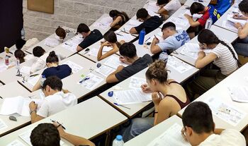 La pelea por entrar en la universidad pública