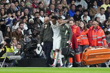 Éder Militao sufre una rotura en el bíceps femoral