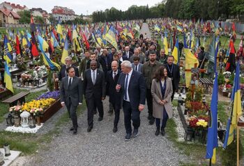 Europa escenifica su apoyo a Ucrania con una simbólica visita