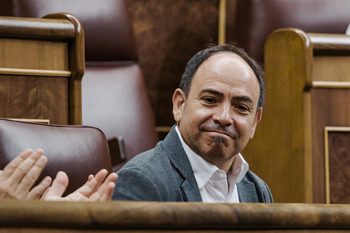 Iván Cacho toma posesión del escaño que dejó vacante Cerdán