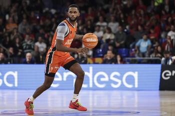 Valencia Basket toma ventaja en semifinales