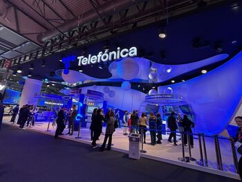 Telefónica gana 427 millones de euros hasta marzo