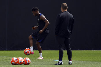 Ansu Fati renueva con el Barcelona y se va cedido al Mónaco