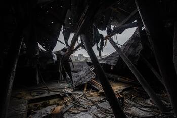 Rusia bombardea un convoy humanitario de la ONU en Jersón