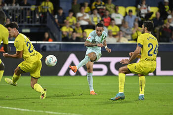 Antony rescata al Betis ante el Villarreal 