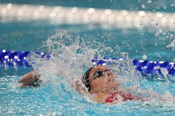 El relevo mixto de 4x100 libre, séptimo en la final del Mundial