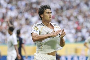 El Madrid supera por la mínima a la 'Juve' y pasa a cuartos
