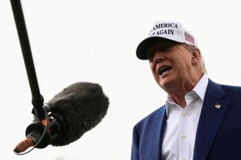 Trump abre la posibilidad de un ataque militar contra Irán