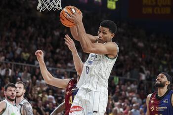 Unicaja deja en blanco al Barça