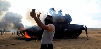 Dos años entre la ruina y la esperanza de paz