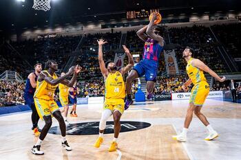 El Barça suma la primera con Pascual en Gran Canaria