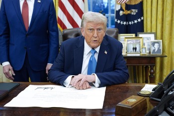 Trump ordena bombardeos contra el Estado Islámico en Somalia