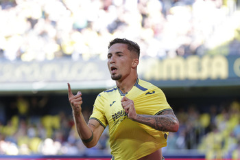 Yeremy Pino devuelve al Villarreal a la quinta plaza 