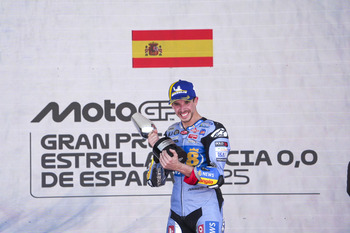 Alex Márquez reina por primera vez en MotoGP