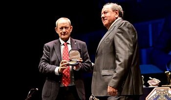 Un amor encendido por la fiesta nacional