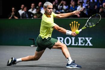 Alcaraz, aplacado por Cameron Norrie en París