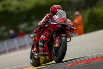 Márquez también fluye en Brno