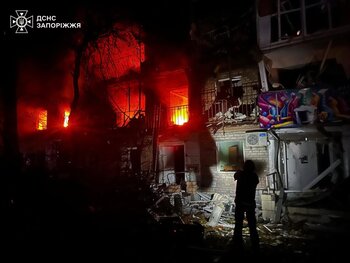 Al menos un muerto y 23 heridos por un ataque ruso en Zaporiyia