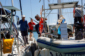 La flotilla solidaria con Gaza pospone el viaje por mal tiempo