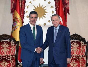 Sánchez y Erdogan estrechan lazos en Estambul