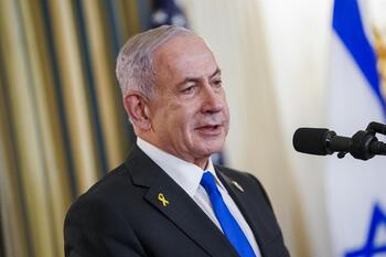 Netanyahu pide clemencia a Herzog en su juicio por corrupción