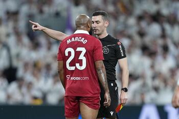 Seis partidos de sanción para el sevillista Marcao