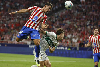 El Atlético vuelve a pinchar ante el Elche
