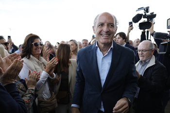 Camps se ofrece para liderar el PP valenciano