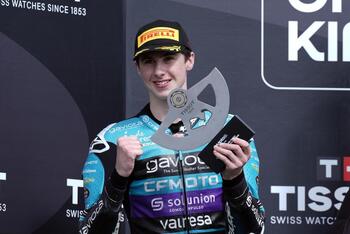 Máximo Quiles suma su tercera victoria con autoridad