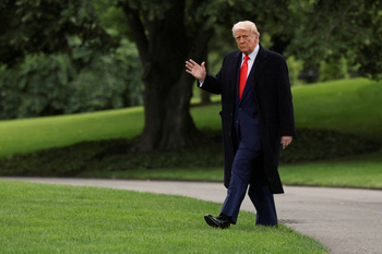 Trump despide a una gobernadora de la Reserva Federal