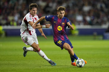 Fermín y Rashford tumban a un combativo Olympiacos