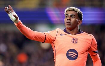 Lamine Yamal salva un punto en Brujas
