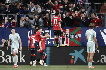 El Atlético tampoco espabila en El Sadar
