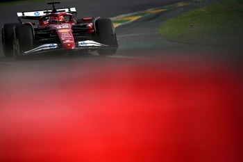 Leclerc golpea primero en Melbourne