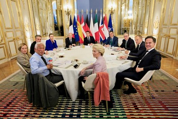 Europa coincide en dar un paso adelante en Ucrania