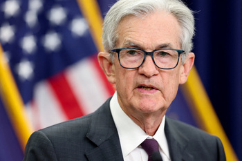 Powell abre la puerta a una bajada de tipos de la Fed