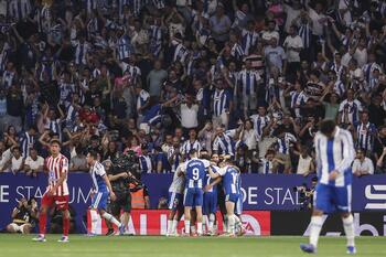 El Atlético se la pega en su estreno contra el Espanyol