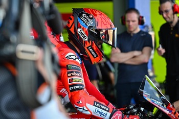 Márquez se confirma como rival a batir en Argentina