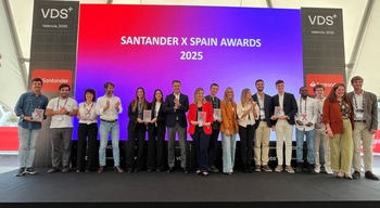 Banco Santander entrega los premios Santander X Spain Awards 2
