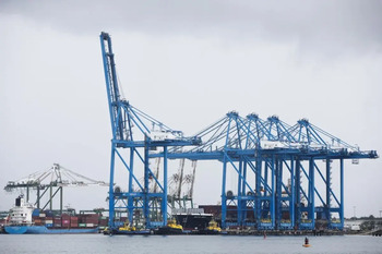 La producción industrial desacelera en octubre