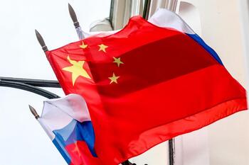 China anuncia maniobras militares navales con Rusia