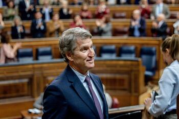 Feijóo exige un pleno a Sánchez para hablar de corrupción