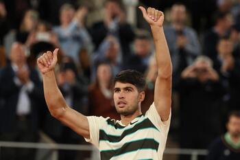 Alcaraz fulmina a Paul