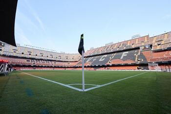 El Valencia CF-Real Oviedo, aplazado a este martes